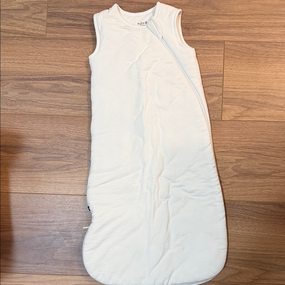 Kyte BABY Other - Kyte BABY Cream Sleep Sack